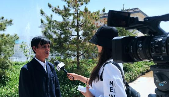 “欧洲多国收紧防疫措施 上海防疫物资展助力全球抗疫”