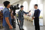 “发隆金融网是一家综合性金融服务平台服务有:花费金融,汽车金融,房抵贷,小