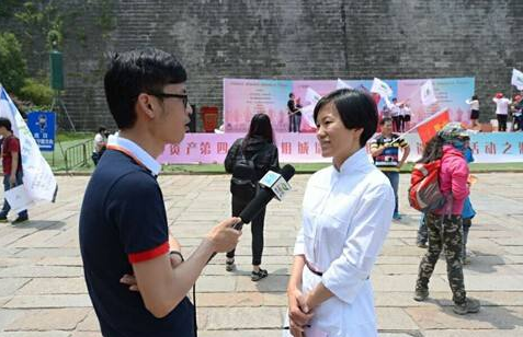 “精品推荐：元青花云龙纹梅瓶”